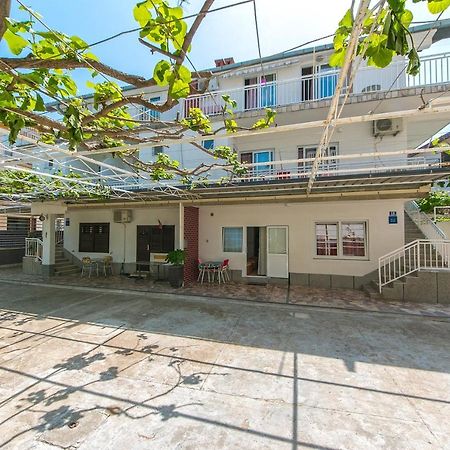 Apartments By The Sea Podaca, Makarska - 4734 Exteriör bild
