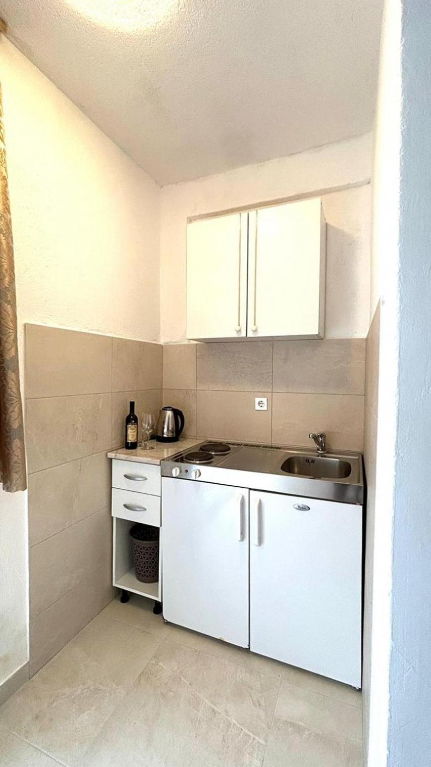 Apartments By The Sea Podaca, Makarska - 4734 Exteriör bild