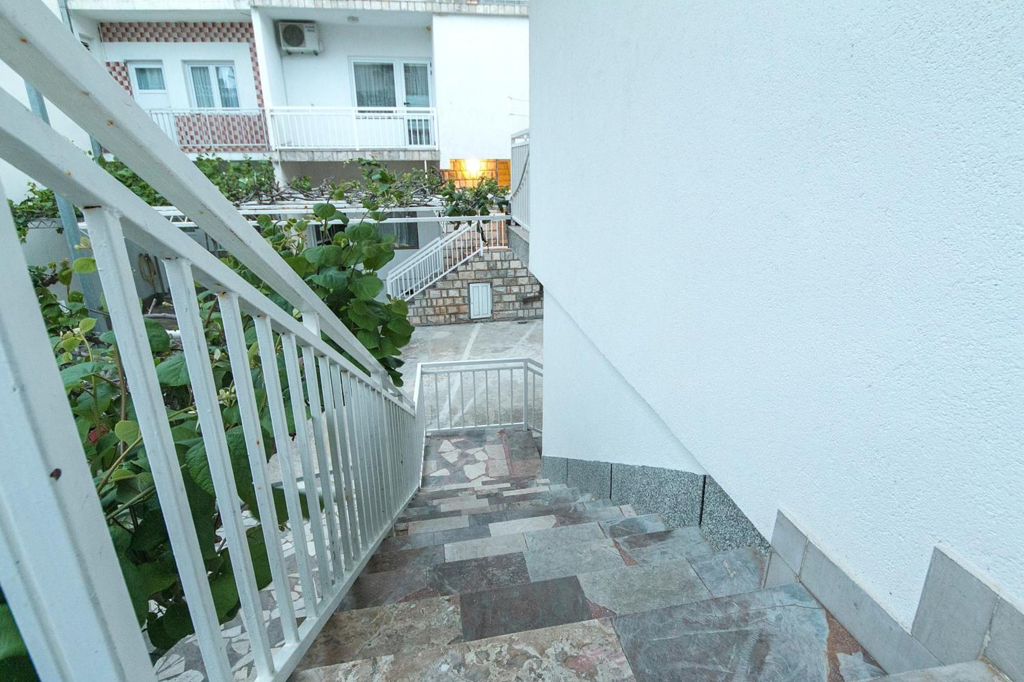 Apartments By The Sea Podaca, Makarska - 4734 Exteriör bild
