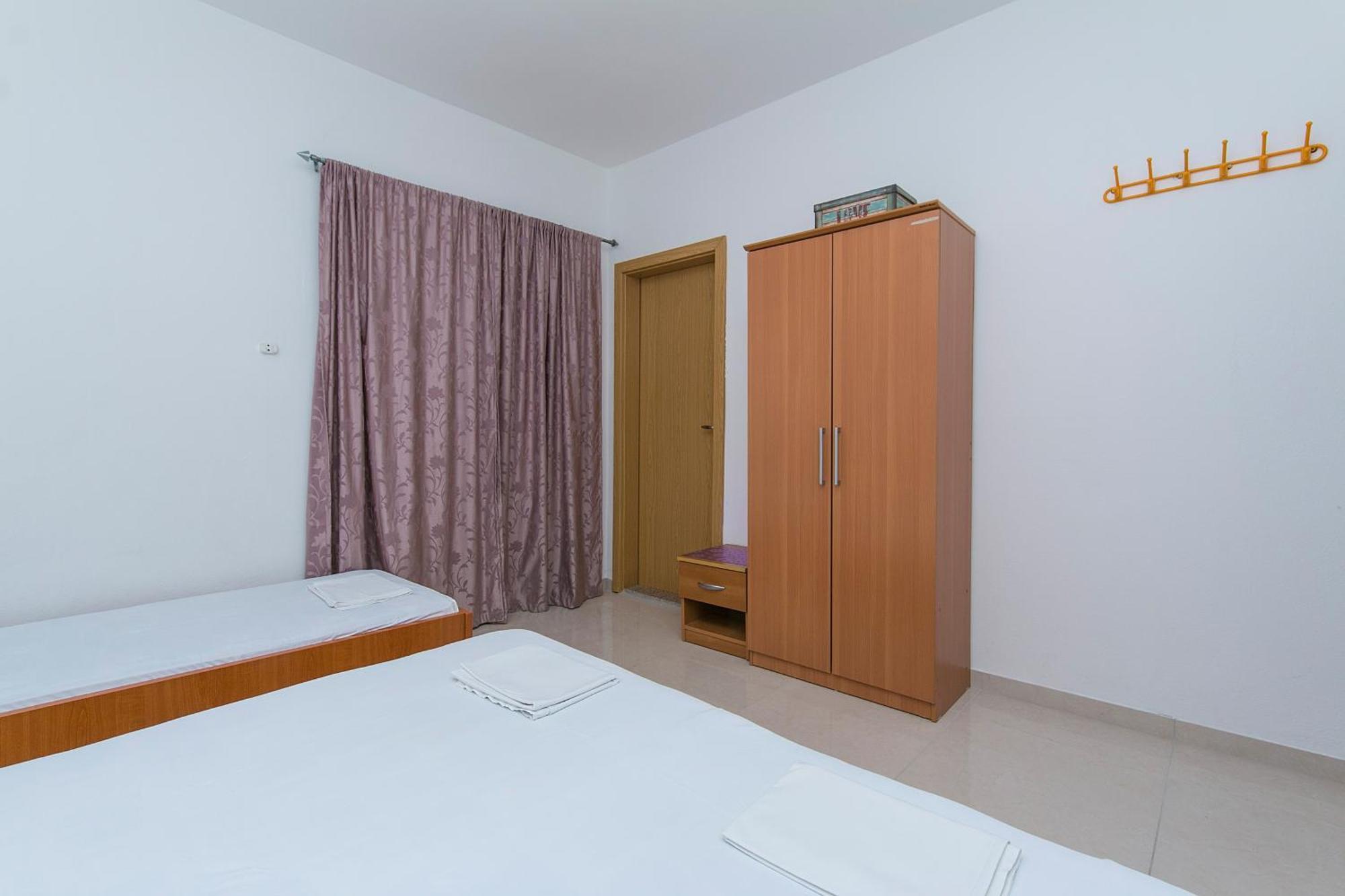 Apartments By The Sea Podaca, Makarska - 4734 Exteriör bild